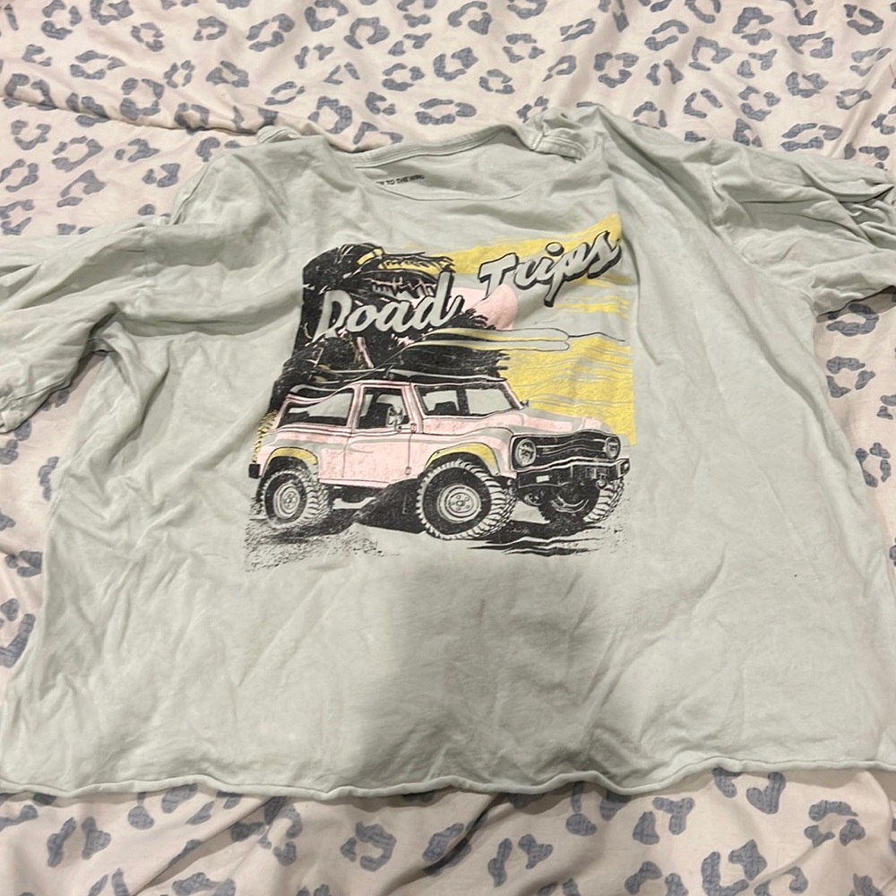 Cropped T Shirt Size S